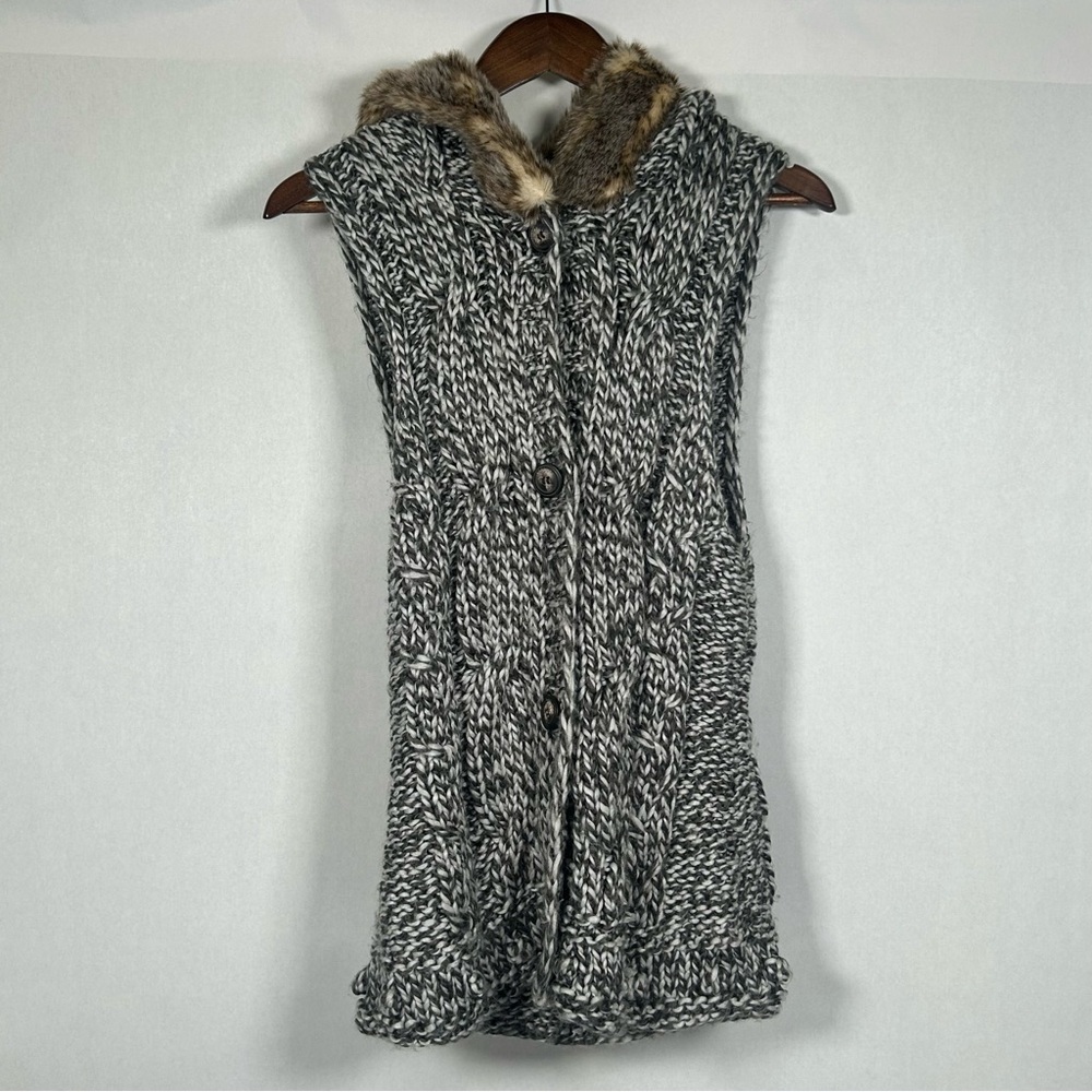 Natural Reflections Charcoal Chunky Knit Vest with Faux Fur Trimmed Hood Size M